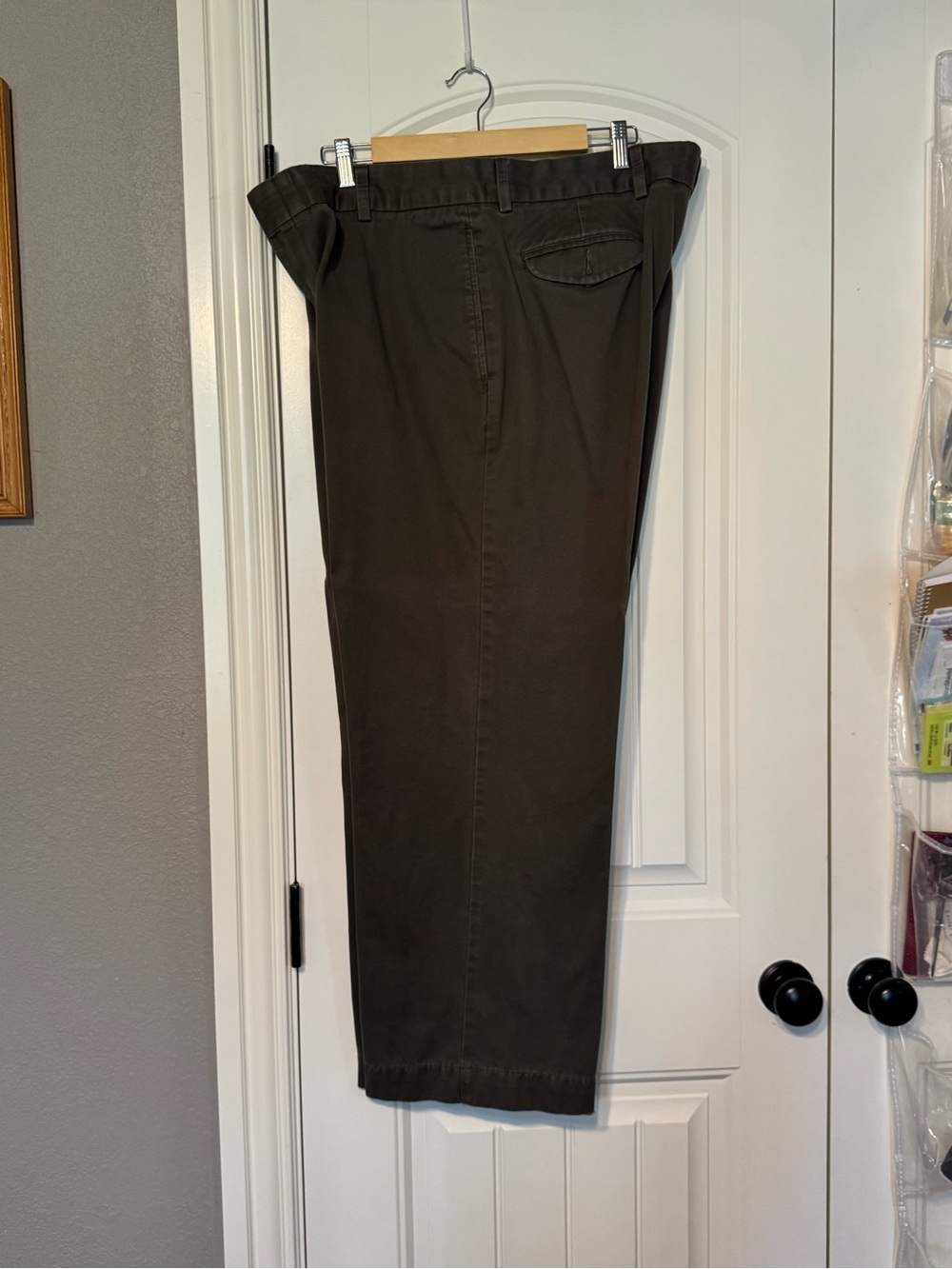 Men’s Dockers pants